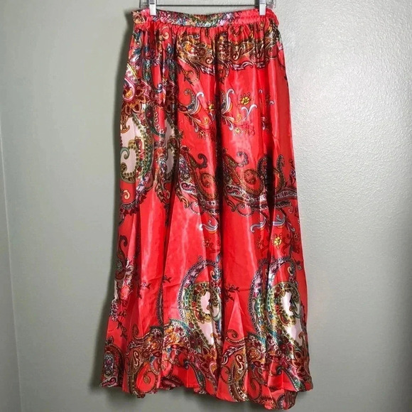 TRULY & YOU Circular Paisley Skirt - Picture 4 of 7